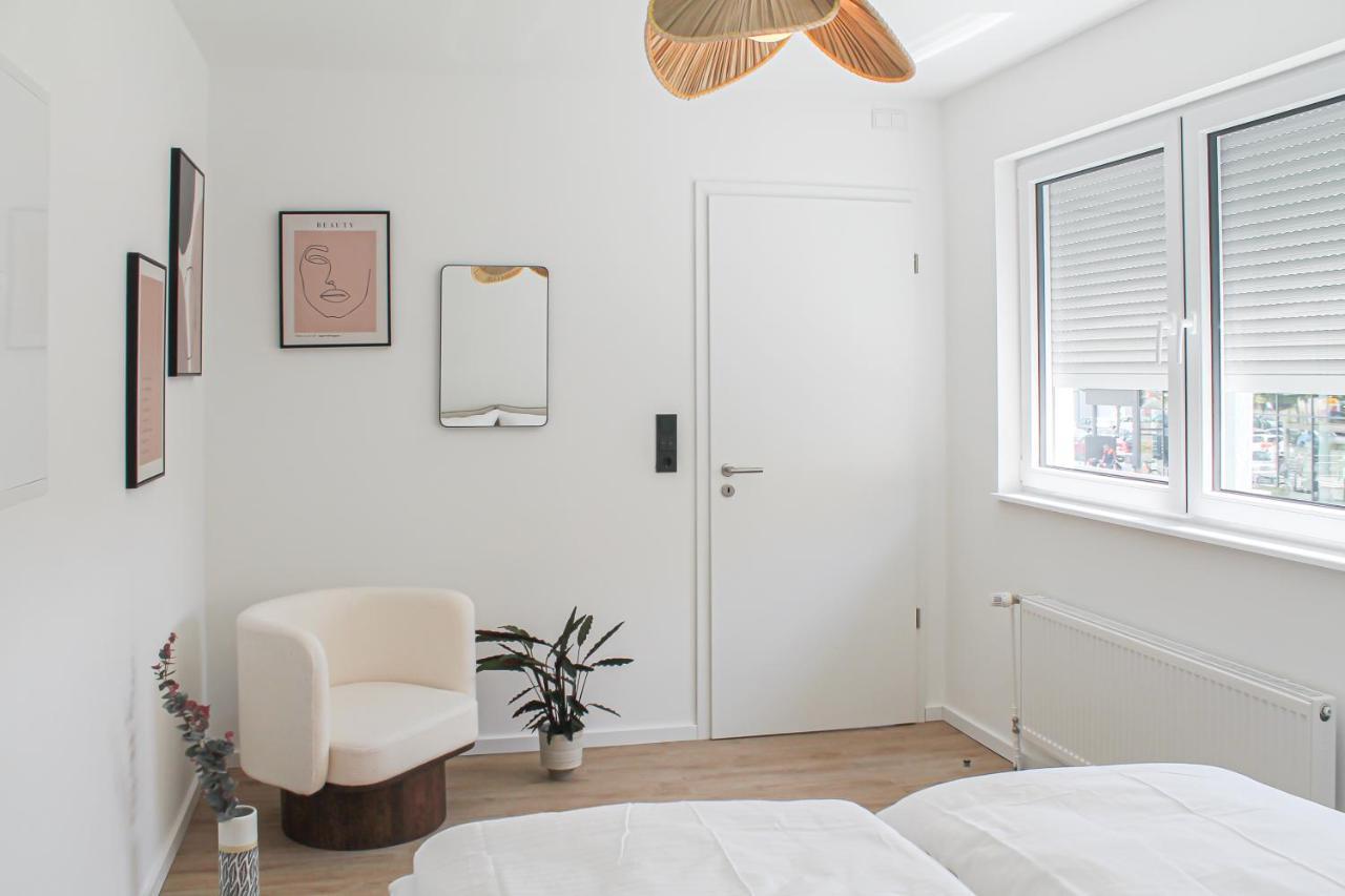 Special Apartment - Stadtnah, Balkon, Parkplatz, E-Ladestation, Gitterbox Fuer Fahrraeder, Fitnessstudio Koblenz  Eksteriør billede